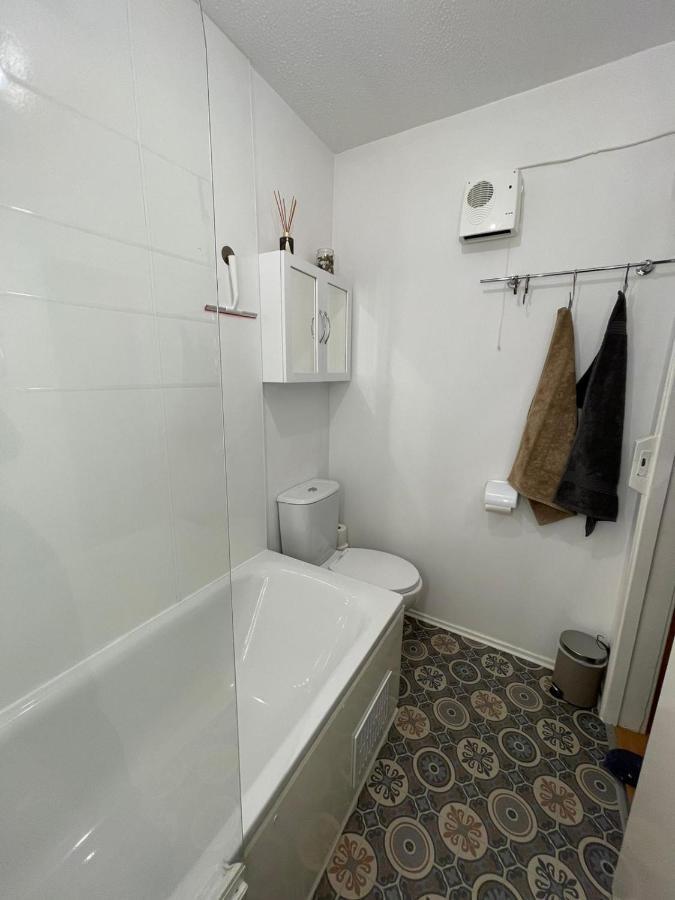 One Bedroom Websters Land Flat - Grassmarket Edimburgo Esterno foto